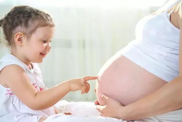 怀孕后，整个孕期都要补钙？医生：并不是，要掌握“补钙3阶段”