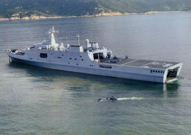 第8艘071型登陆舰交付海军，建造只需18个月的中国速度