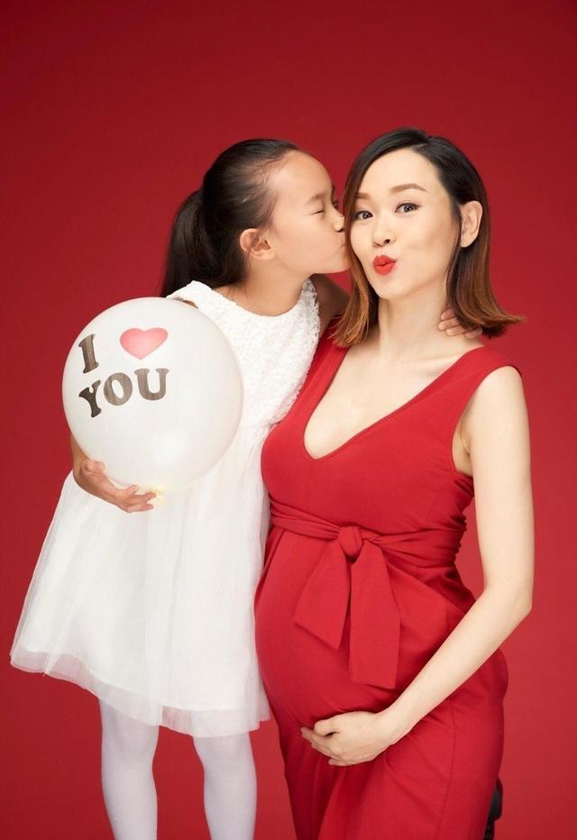 TVB喜事不断：黄心颖新恋情曝光，杨怡怀孕六个月，杨思琦生二胎