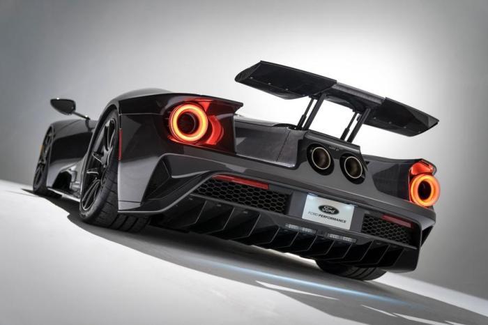 福特2020款GT，现实版《极速车王》媲美法拉利的美系超跑