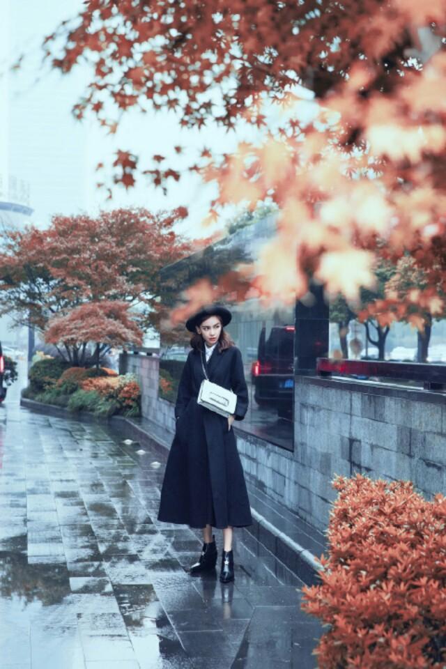 杨颖 时尚大片，黑白色彩演绎了都市女人的优雅格调