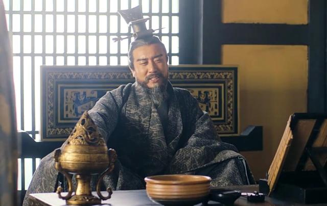 “曹植党”丁仪的结局：曹丕让其自裁未果，死前有两件事耐人寻味