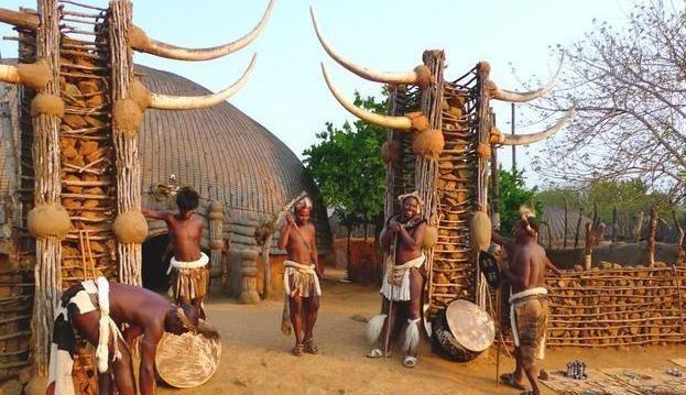 最重视清白的非洲部落，男性也不例外，以“长度”作为检测标准