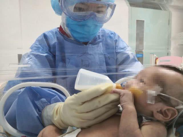 疫情之下，河南一名出生仅22天重症新冠患儿的紧急救治