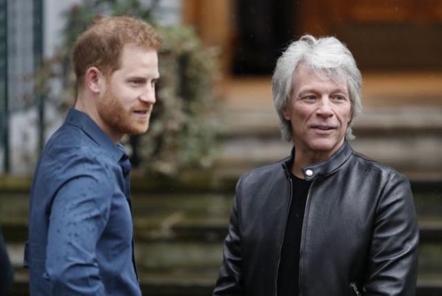 哈里王子与美国著名摇滚歌手乔恩合作，录制新慈善单曲