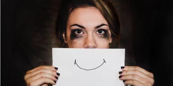 心理学家打破固有认知：日常情绪不能仅通过面部表情来识别