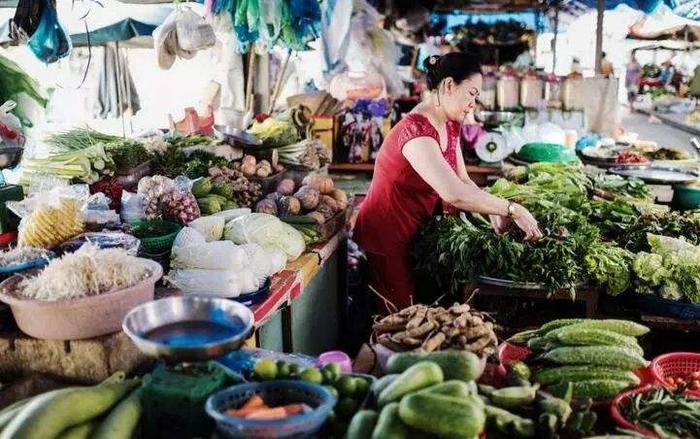 越南的物价和中国的物价有何区别？当地人：你可能想象不到！