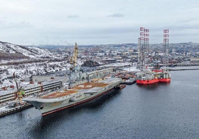 俄扩建干船坞不止为了大修库兹涅佐夫号，建造更大的航母才是关键