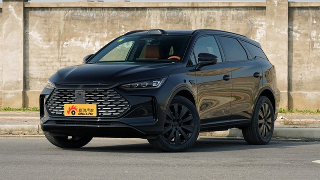 2025款唐DM 智驾版 DM-i 175KM 激光雷达旗舰型