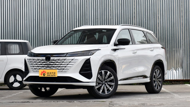 2026款长安CS75 PLUS 智慧冠军版 1.5T 新蓝鲸 智航型