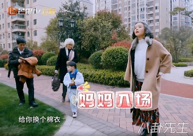 《妈妈是超人》邓莎几乎每期都在“演戏”，不累吗？