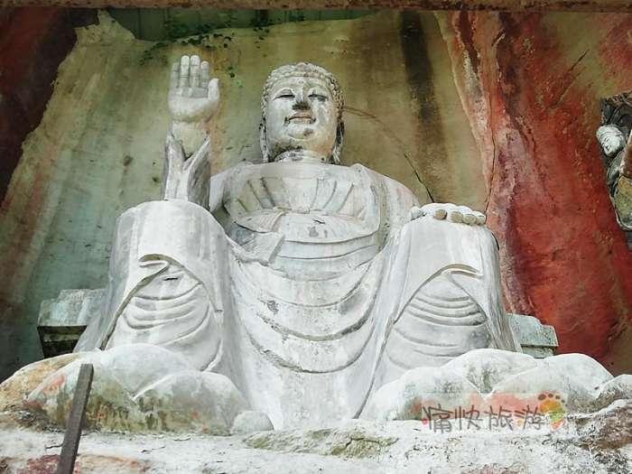 内江石刻之东林寺摩崖造像