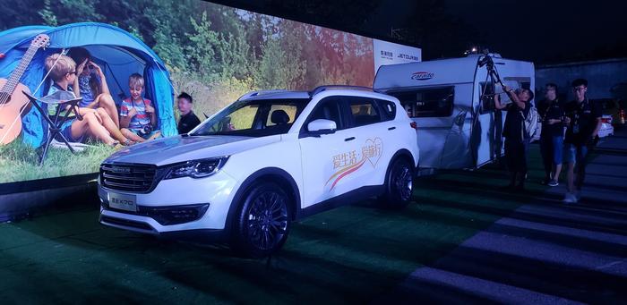 奇瑞捷途首款SUV X70正式上市，售价6.99 万- 12