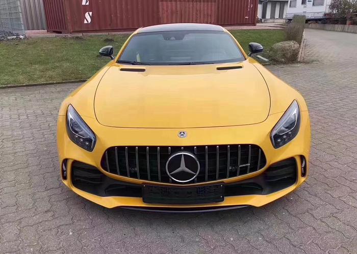 实拍奔驰AMG GT R，车主表示：开几年再换法拉利