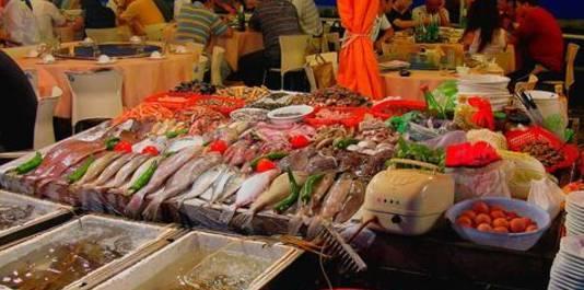 为什么大连盛产海鲜，海鲜价格还那么贵？