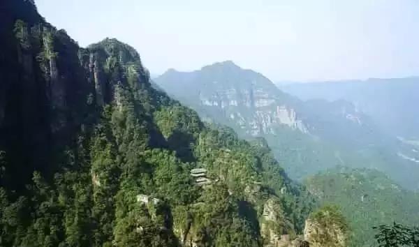 广西海拔最高风景最美的十大山峰，你都爬过了吗