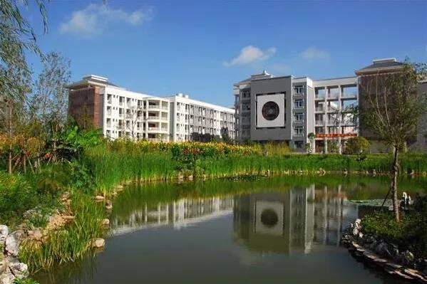 再见，呈贡大学城！我把青春留在这里，我把胃留在仕林街！