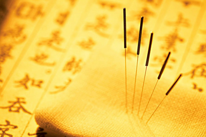 给亲戚针灸算非法行医吗