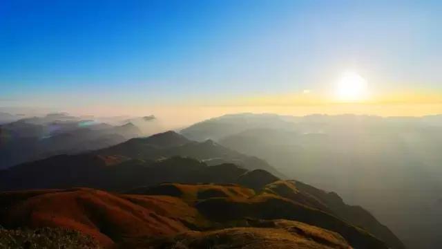 广西海拔最高风景最美的十大山峰，你都爬过了吗