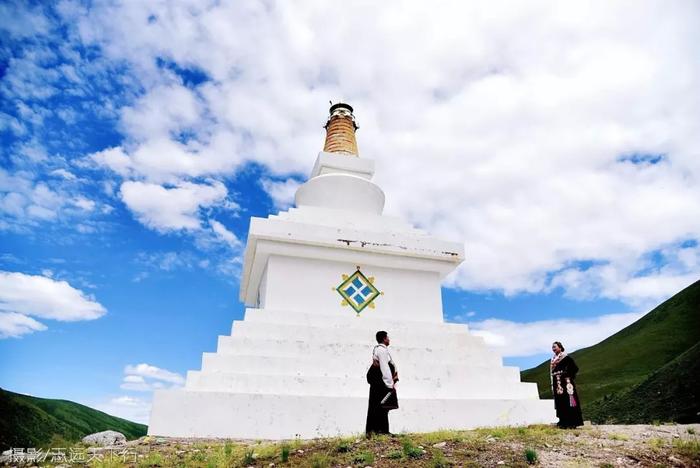 做个得体的旅人，不要让“莲宝叶则”成为第二个“年宝玉则”