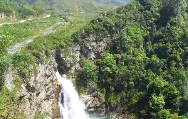 广西海拔最高风景最美的十大山峰，你都爬过了吗