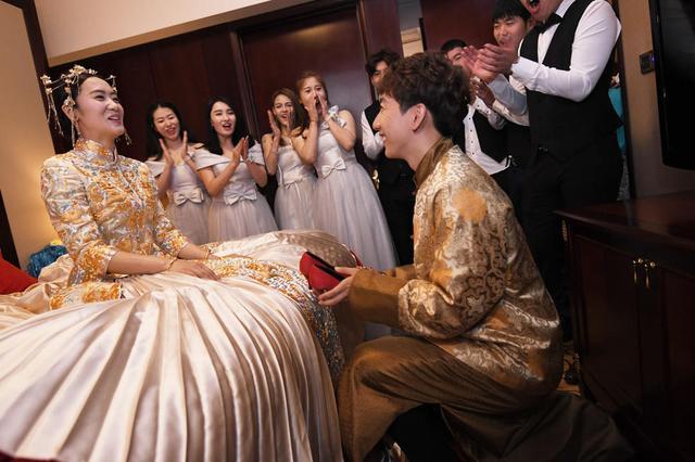 22岁奥运亚军今迎娶30岁队友，为奉子成婚！网友揭新娘“黑历史”
