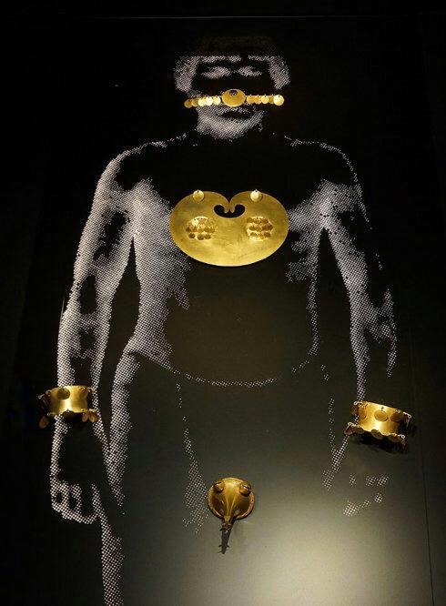 哥伦比亚黄金博物馆，世界最壕，里面那个黄金胸罩到底是谁的