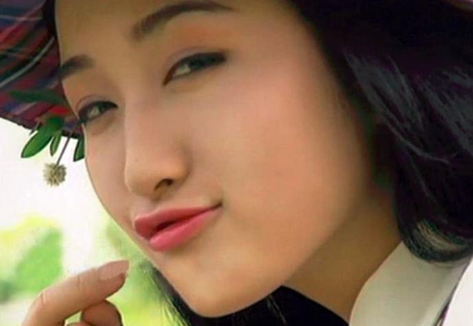 47岁的杨钰莹成不老神话，唯一的美中不足，将成为她一生的遗憾