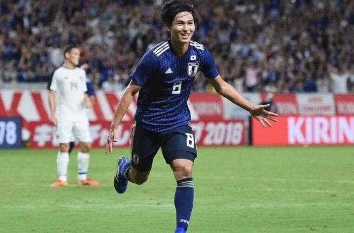 羡慕吗？日本男足4-3击败乌拉圭，中国队还在和亚洲队热身