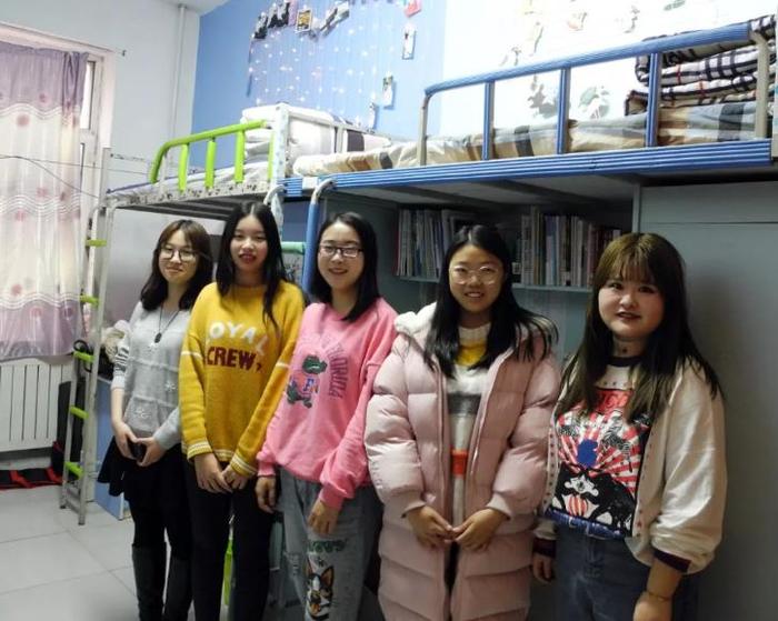 吉林市女大学生打造“梦幻宿舍”，还取名叫“魔仙堡”！