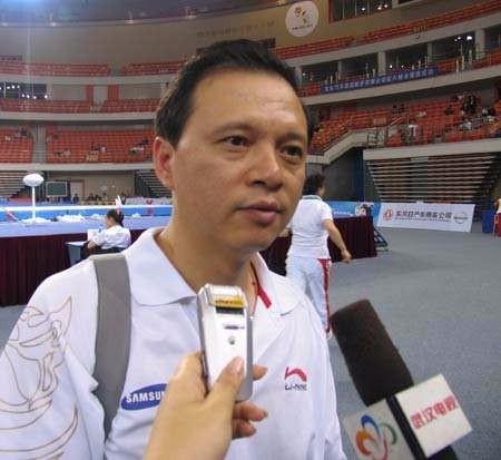中国体操队功勋教练疑似被逼走 两位奥运冠军替恩师发声表达不满