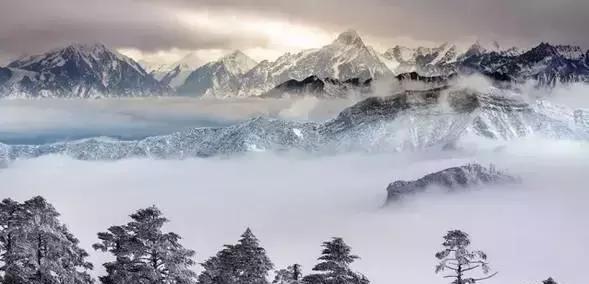 比牛背山还牛, 它是中国被遗忘的美景, 360度观云海日落!