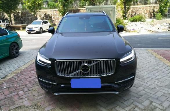 花56万买辆沃尔沃XC90只是单纯考虑安全性吗？车主的话中还有话