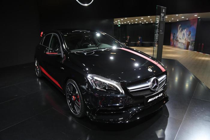 全国限量发售200台，梅赛德斯-AMG A 45 4MATIC臻藏版车展实拍