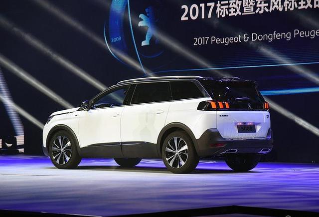 东风标致5008定位7座中型SUV