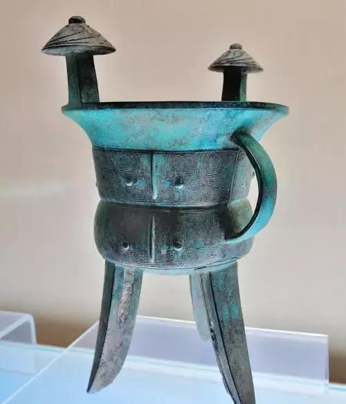 中国古代饮酒器——尊、卣、爵、角、斝、觚、觯、斗、盉你知道吗