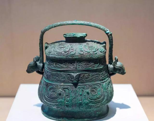 中国古代饮酒器——尊、卣、爵、角、斝、觚、觯、斗、盉你知道吗