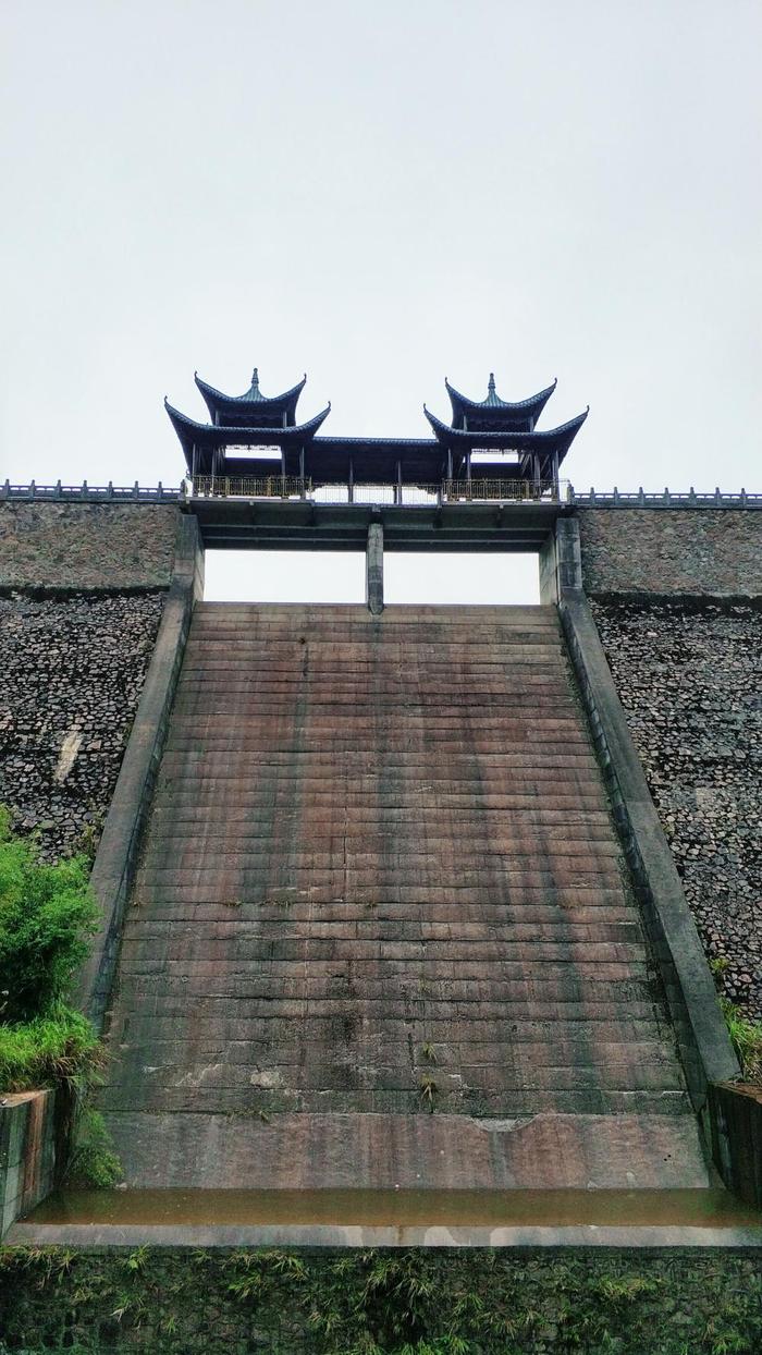 江西省抚州市南城县到资溪县-双城记-这是南山秋实-也将迎来寒冬