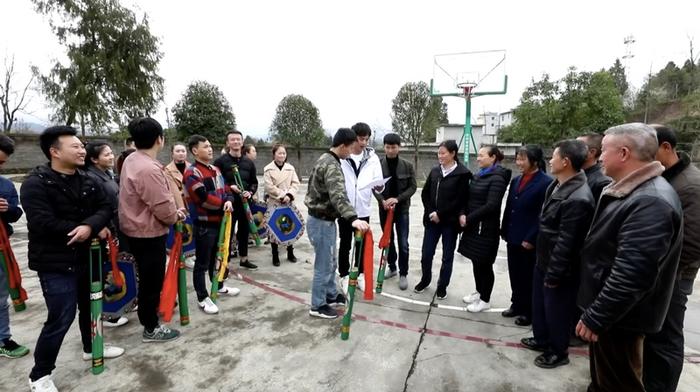 《我们在行动》陈蓉邹市明冉莹颖叶祖新上海遵义联动扶贫助农