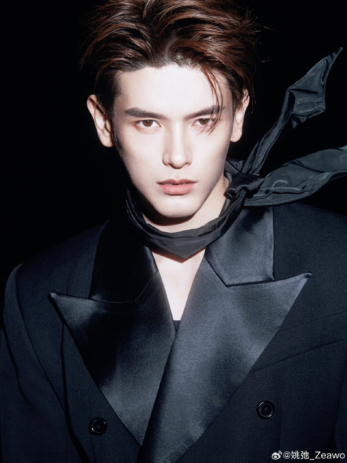 姚弛答题赛两度复活,自称最懂娱乐圈甩锅罗伯特