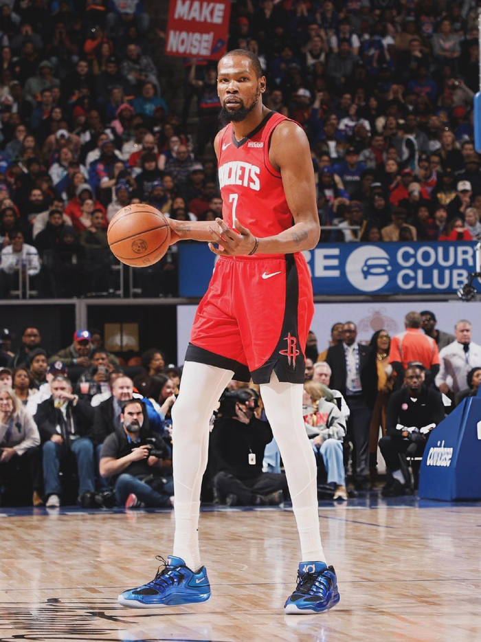 明早9点灰熊战火箭，伊森芬尼史密斯确认出战