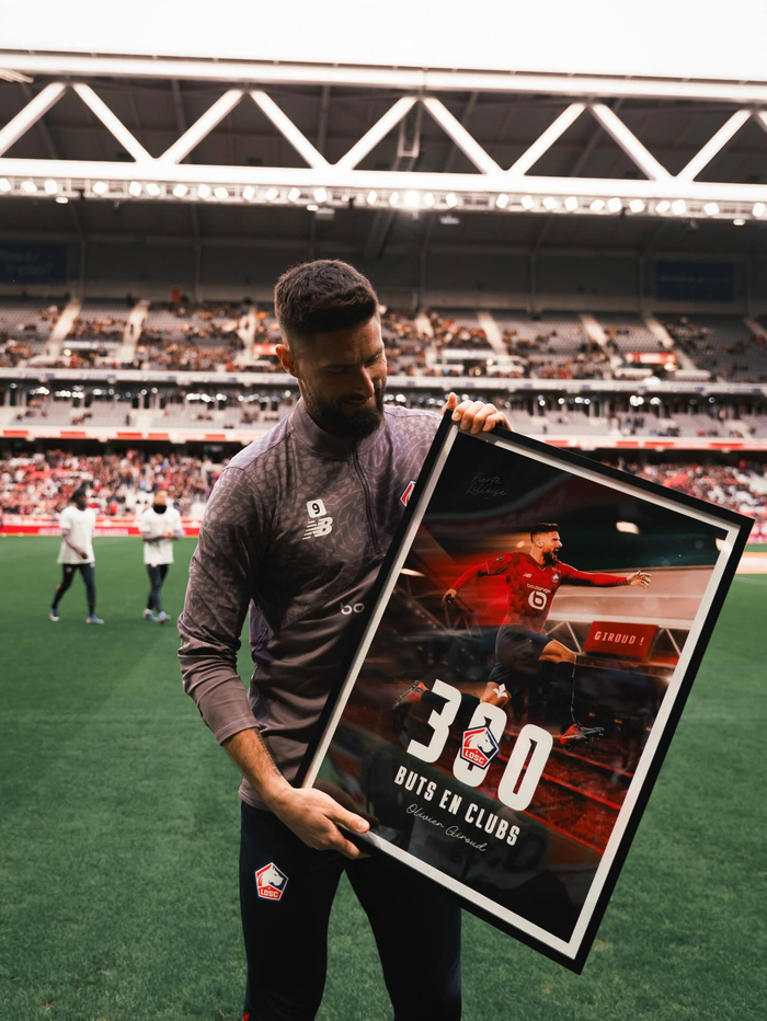 吉鲁俱乐部生涯进球达300个