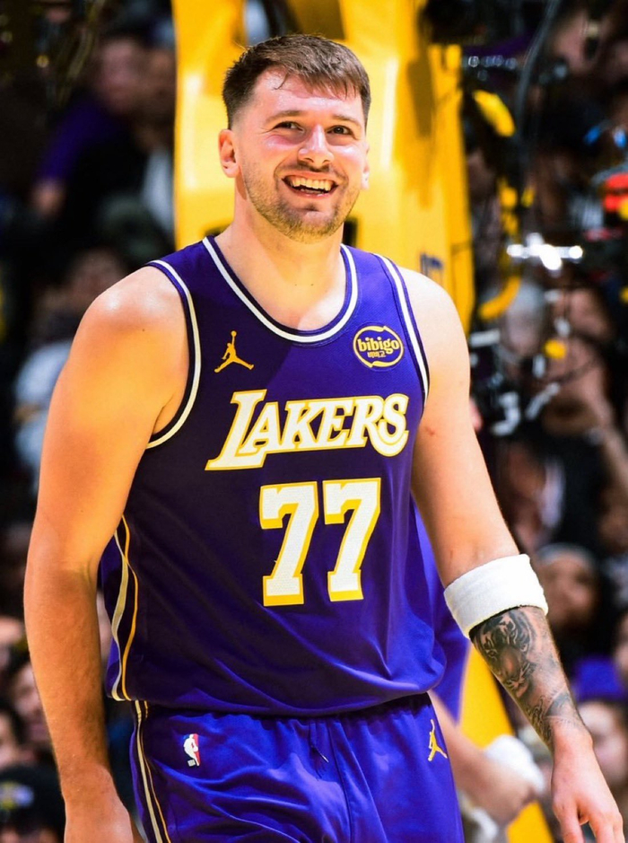 经纪人透露大个子球员渴望加盟湖人联手东契奇