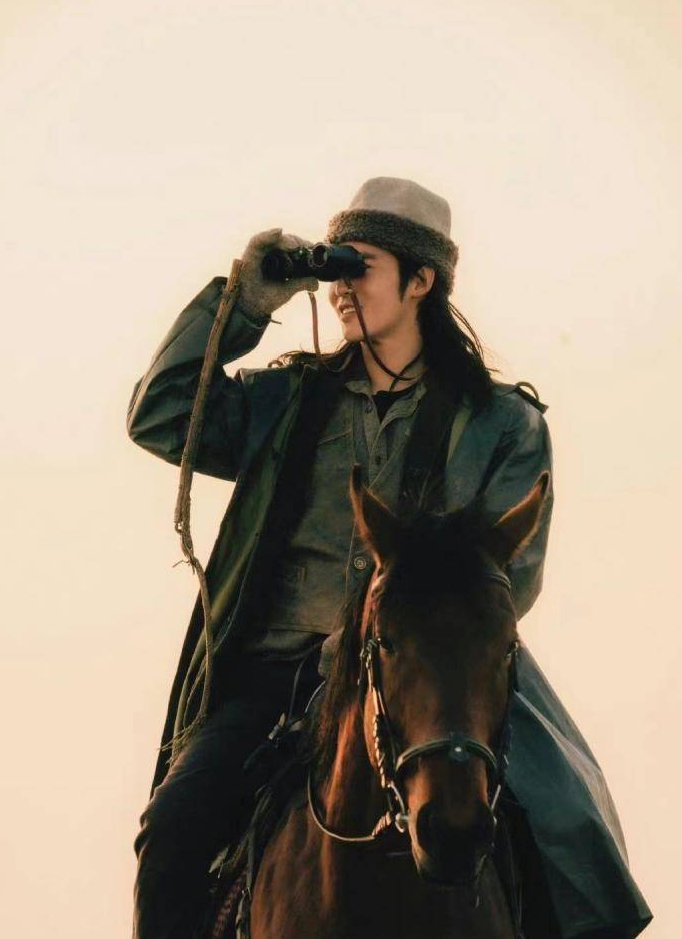 于适银幕内外反差大,红色马表藏角色灵魂