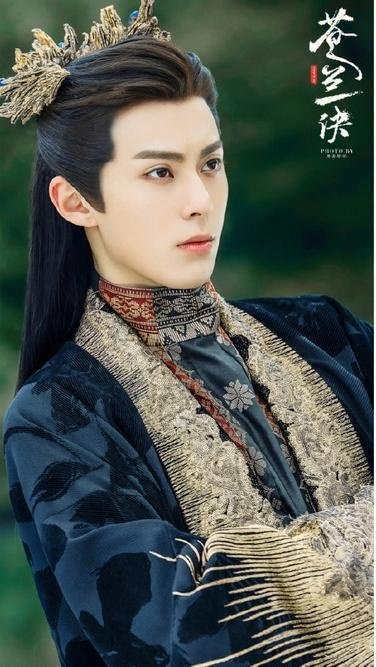 近年爆款男性角色盘点，藏海、东方青苍等12角色引热议