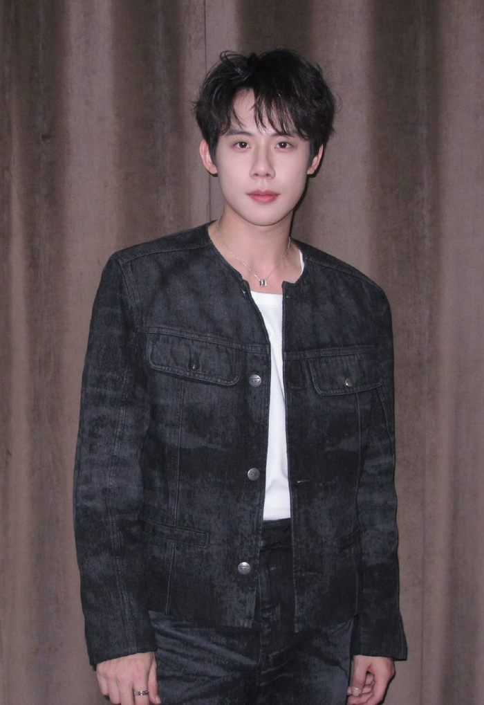 孔雪儿周奇今日17点在线派发红包