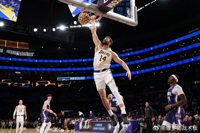 克勒贝尔背部酸痛，出战鹈鹕成疑