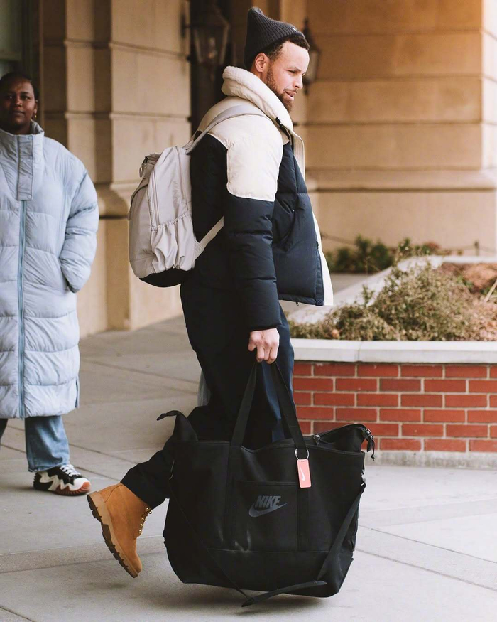 库里全身上下的品牌，你能认出几个