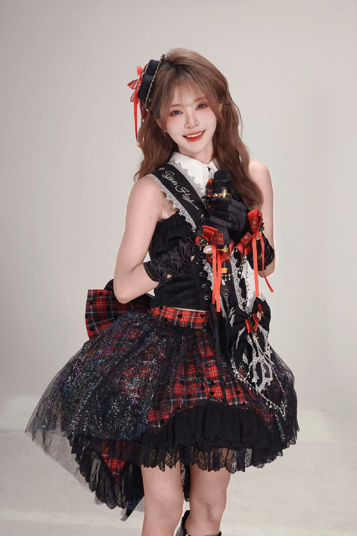 杨冰怡回应SNH48养成系爽文大女主，11年登顶称第一是起点