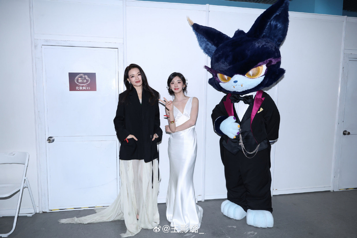 王影璐通过喵娲娲成功追星舒淇